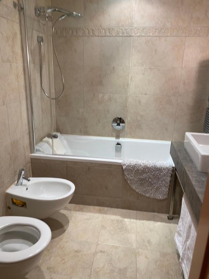 Swimming Pools Apartment In Ocean Village - 2 Bed 2 Bath Rock View 直布罗陀 外观 照片
